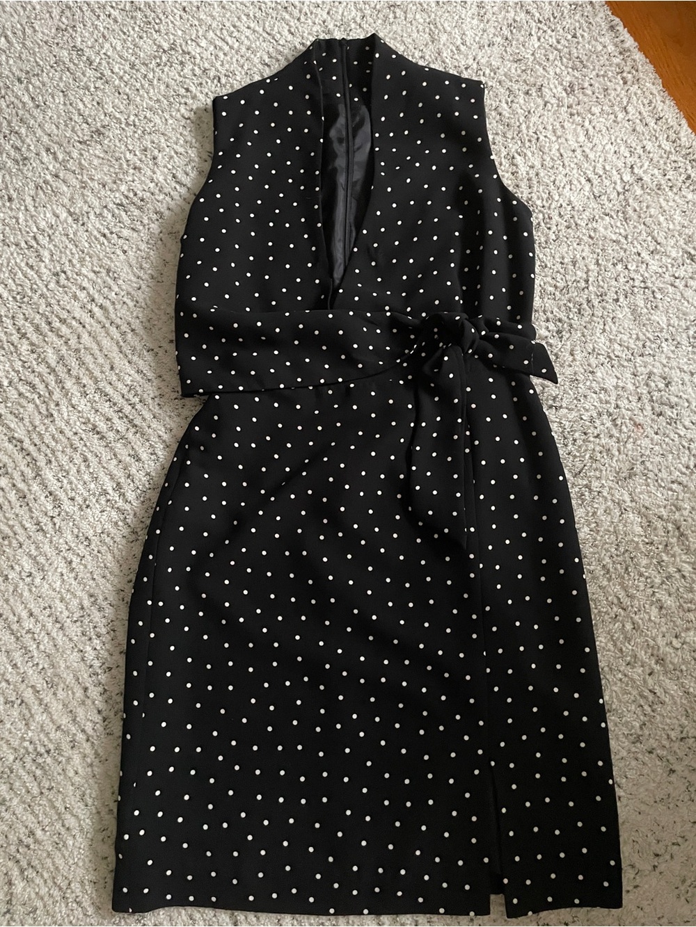 Jones New York Black with White Polka Dot Sleeveless Midi Dress
